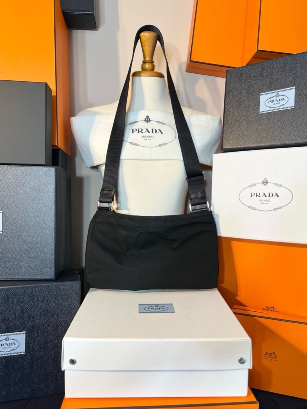 Prada⭐️Black Nylon Crossbody with added Silver Chain! Offers always welcome! - Picture 5 of 13